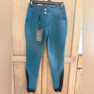 NWT. Cavalleria Toscana American Breeches.